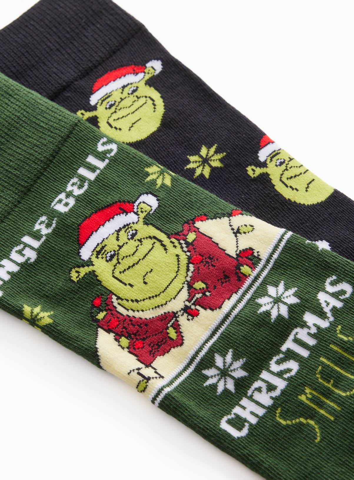 Shrek Novelty Christmas Socks 2-Pack 6-8.5 - Image 2