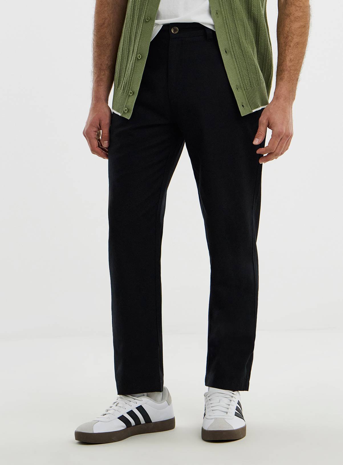 JACAMO Straight Fit Linen Chino Black 48R - Image 1
