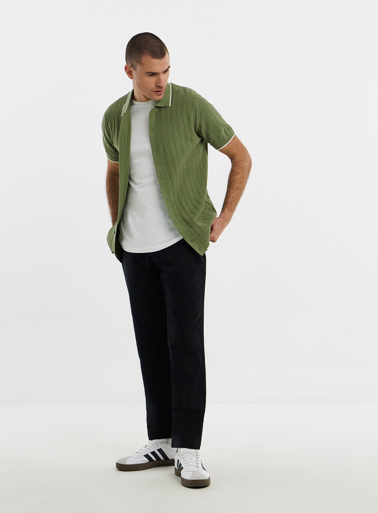 JACAMO Straight Fit Linen Chino Black 48R - Image 3 thumbnail