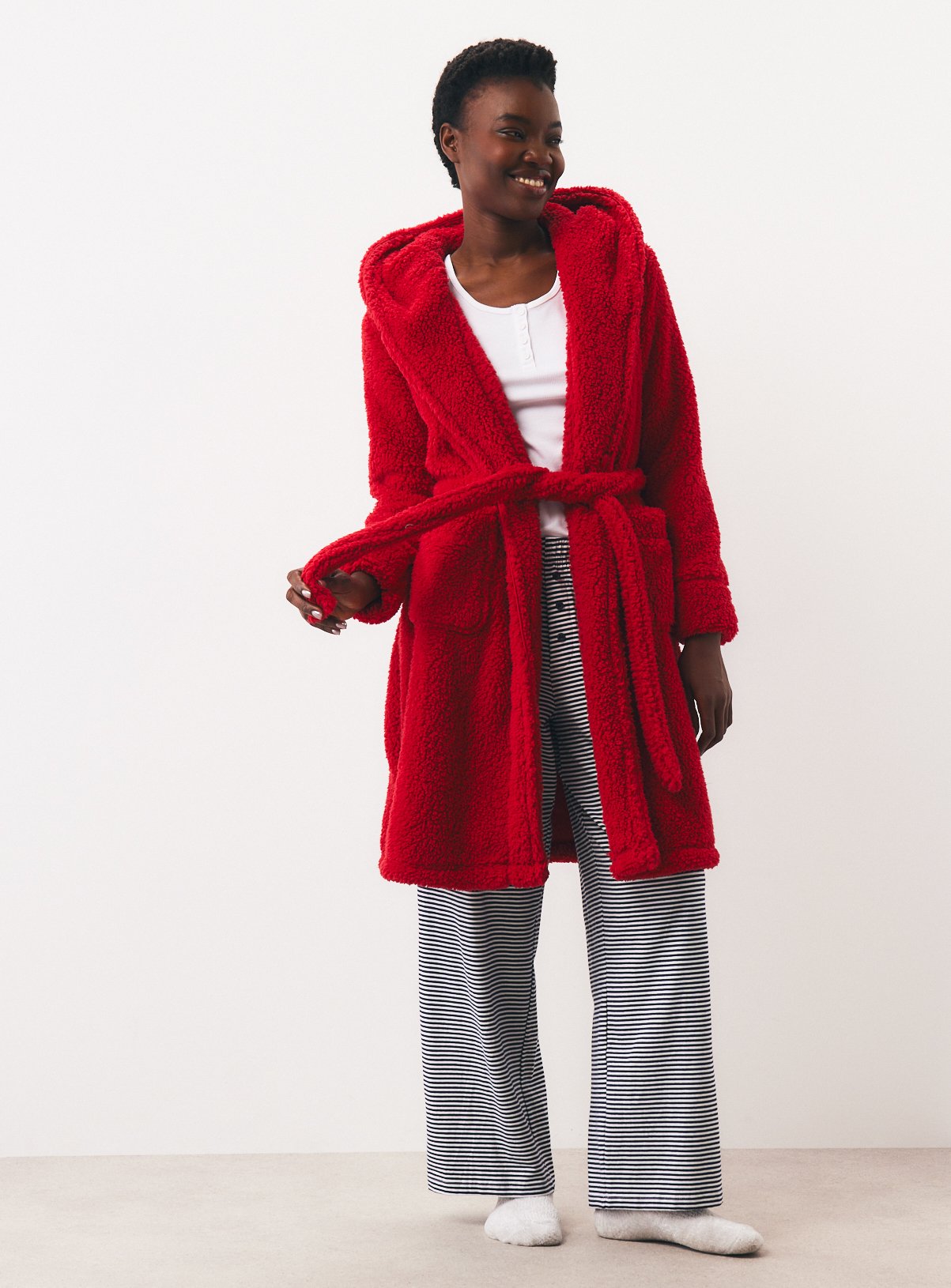 Red Borg Hooded Dressing Gown S - Image 2 thumbnail