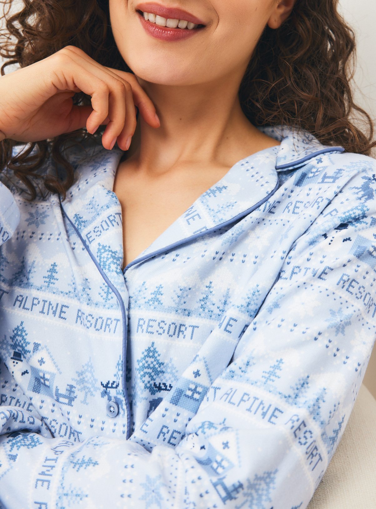 Festive Alpine Resort Traditional Pyjamas XS - Image 3 thumbnail