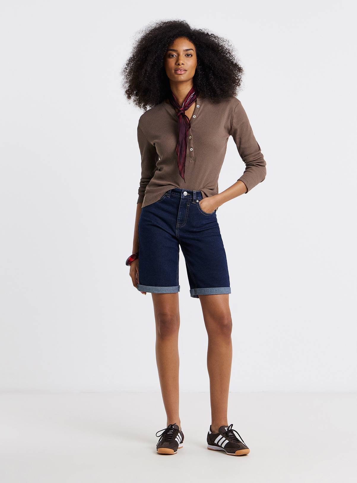 SIMPLY BE Indigo 24/7 Knee Short 12 - Image 2