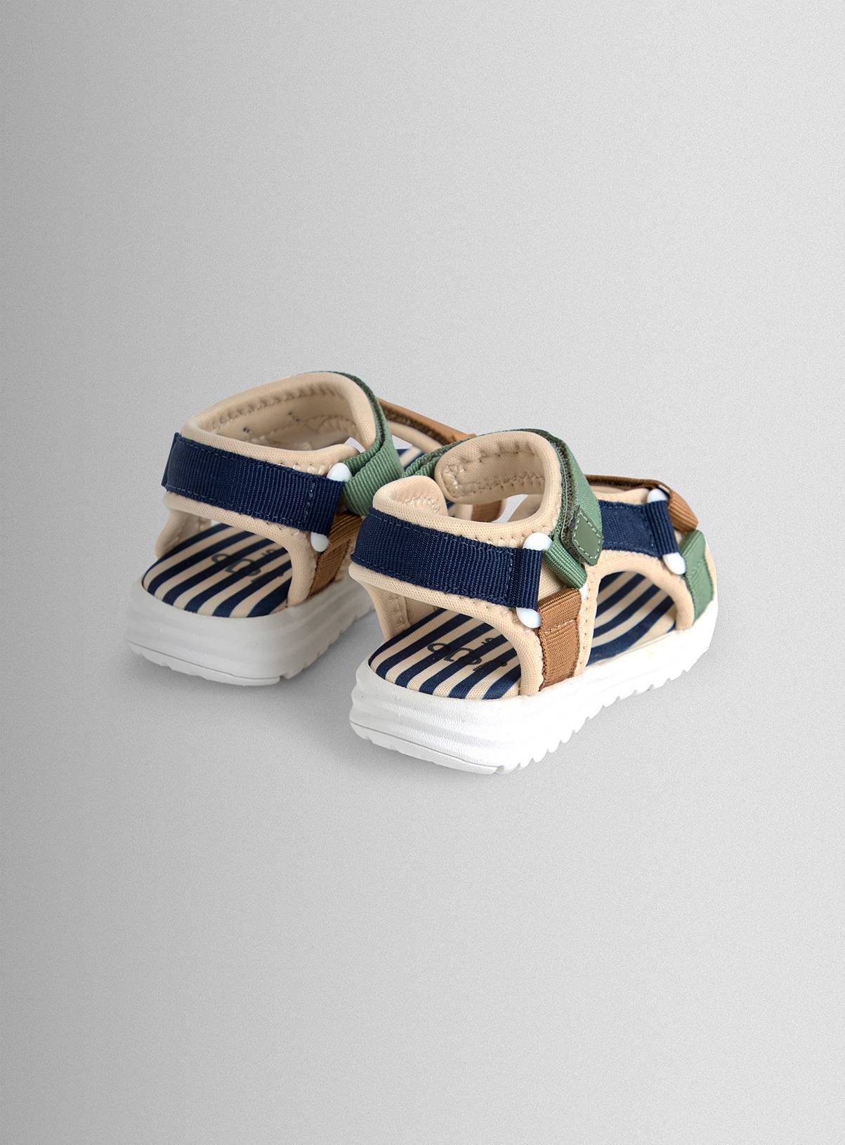 JOJO MAMAN BÉBÉ Adjustable Strap Sandals 9 Infant - Image 4