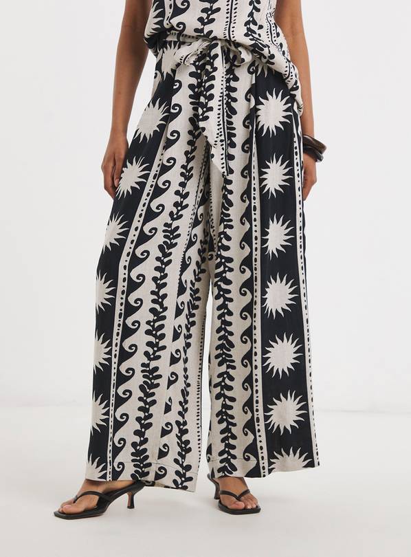 SIMPLY BE Mono Printed Palazzo Trouser 26