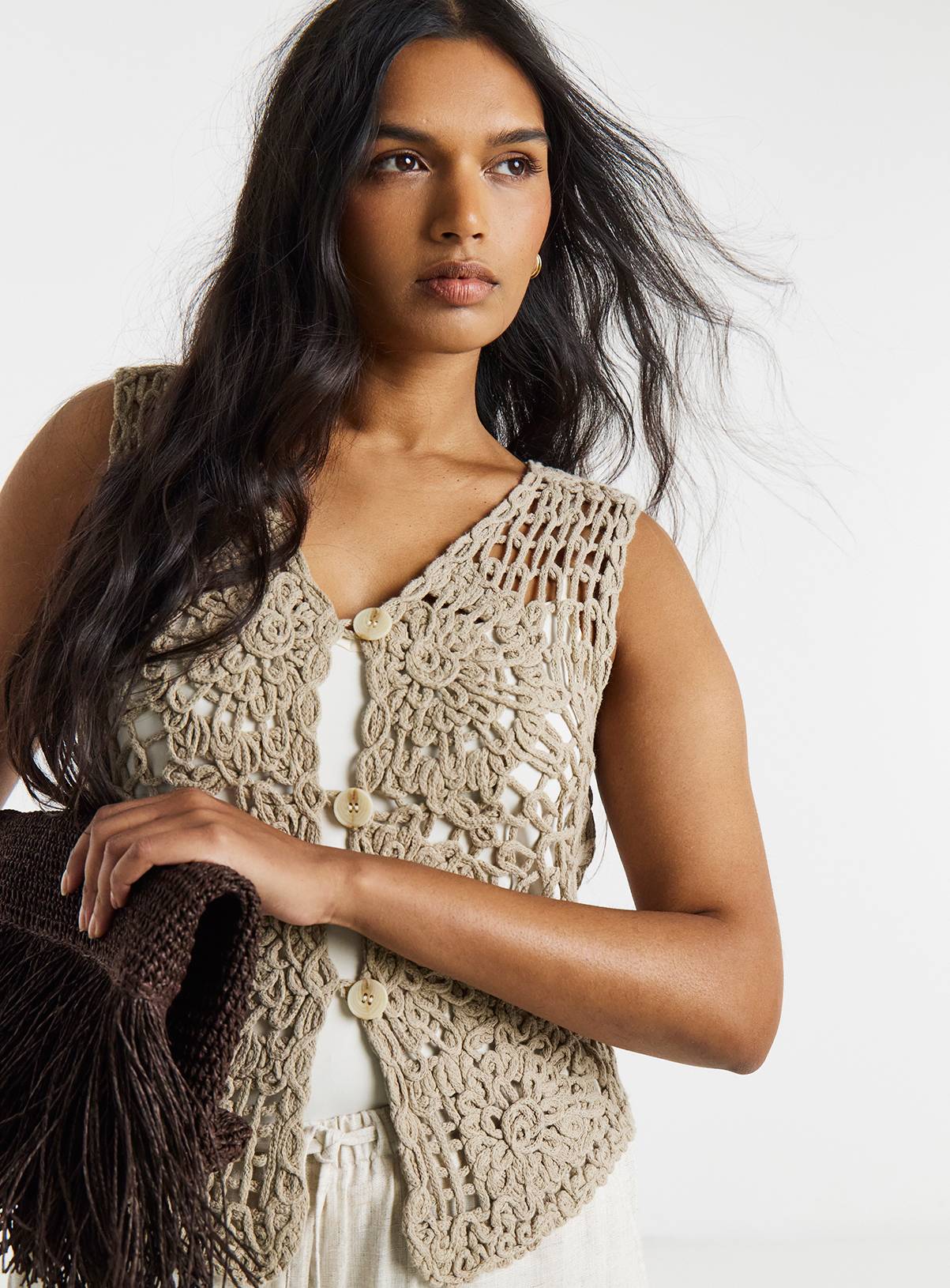 SIMPLY BE Crochet Knitted Waistcoat 28-30 - Image 1