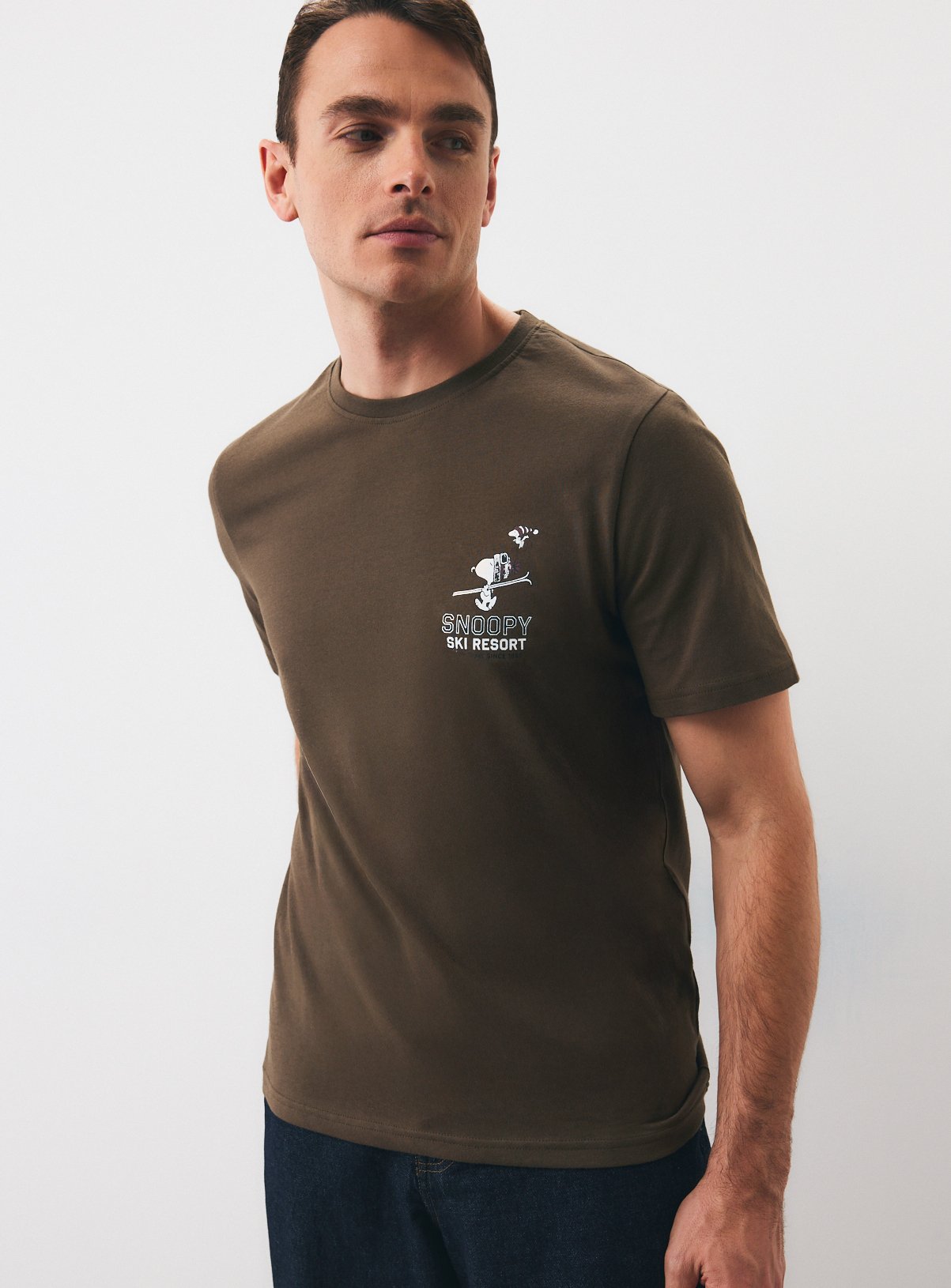 Brown Snoopy Skiing T-Shirt XXXL - Image 2 thumbnail