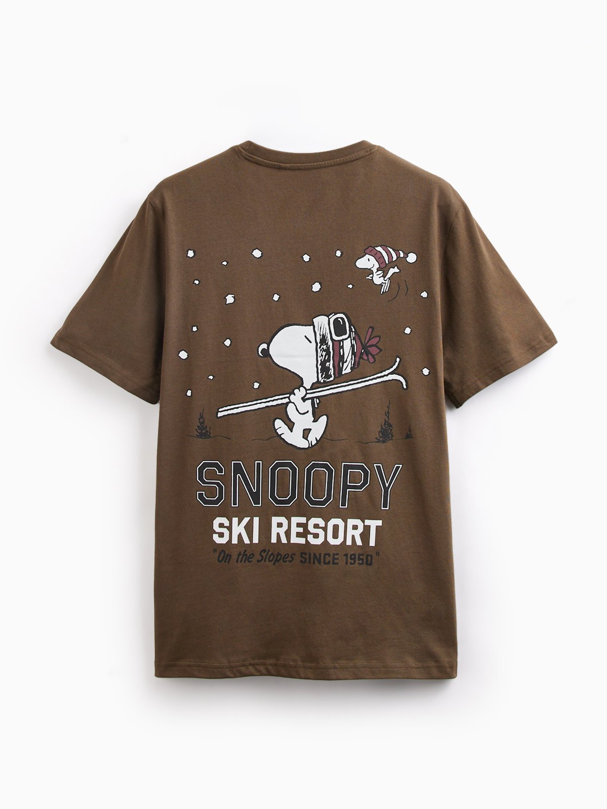 Brown Snoopy Skiing T-Shirt XXXL - Image 4 thumbnail