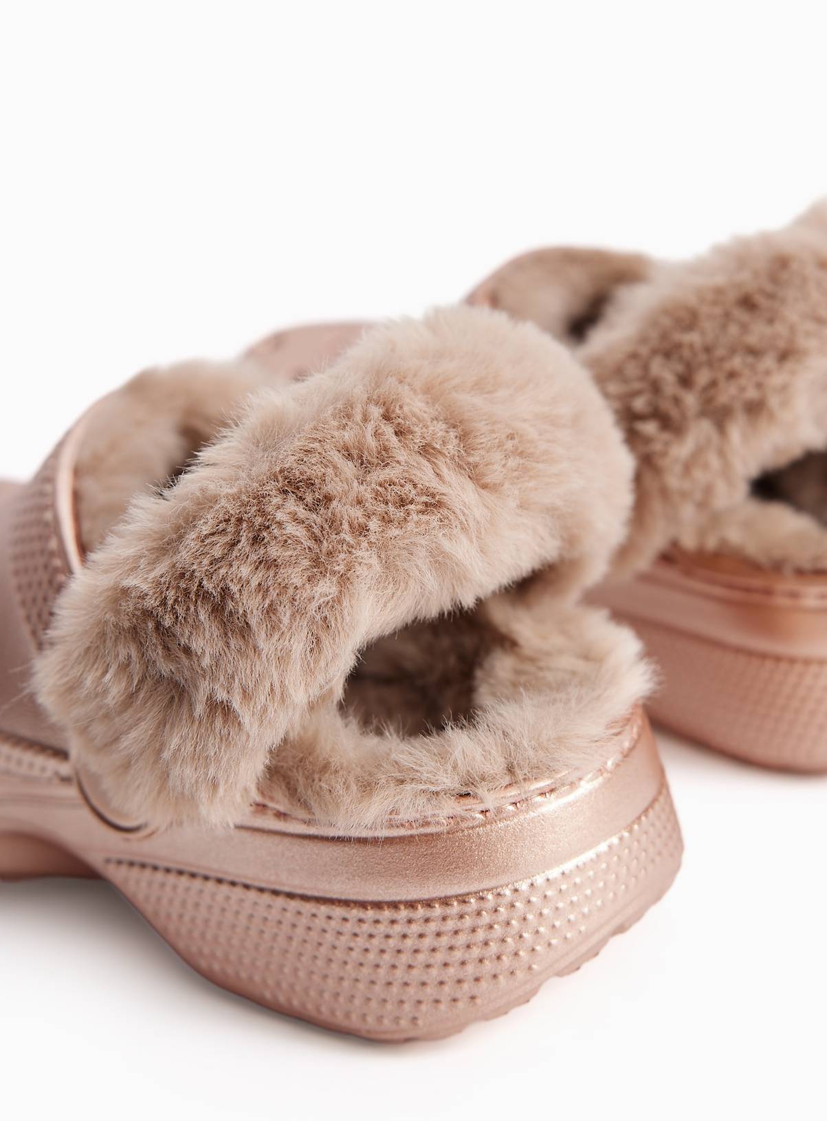 Metallic Fluffy Lined Clogs 12-13 Infant - Image 4