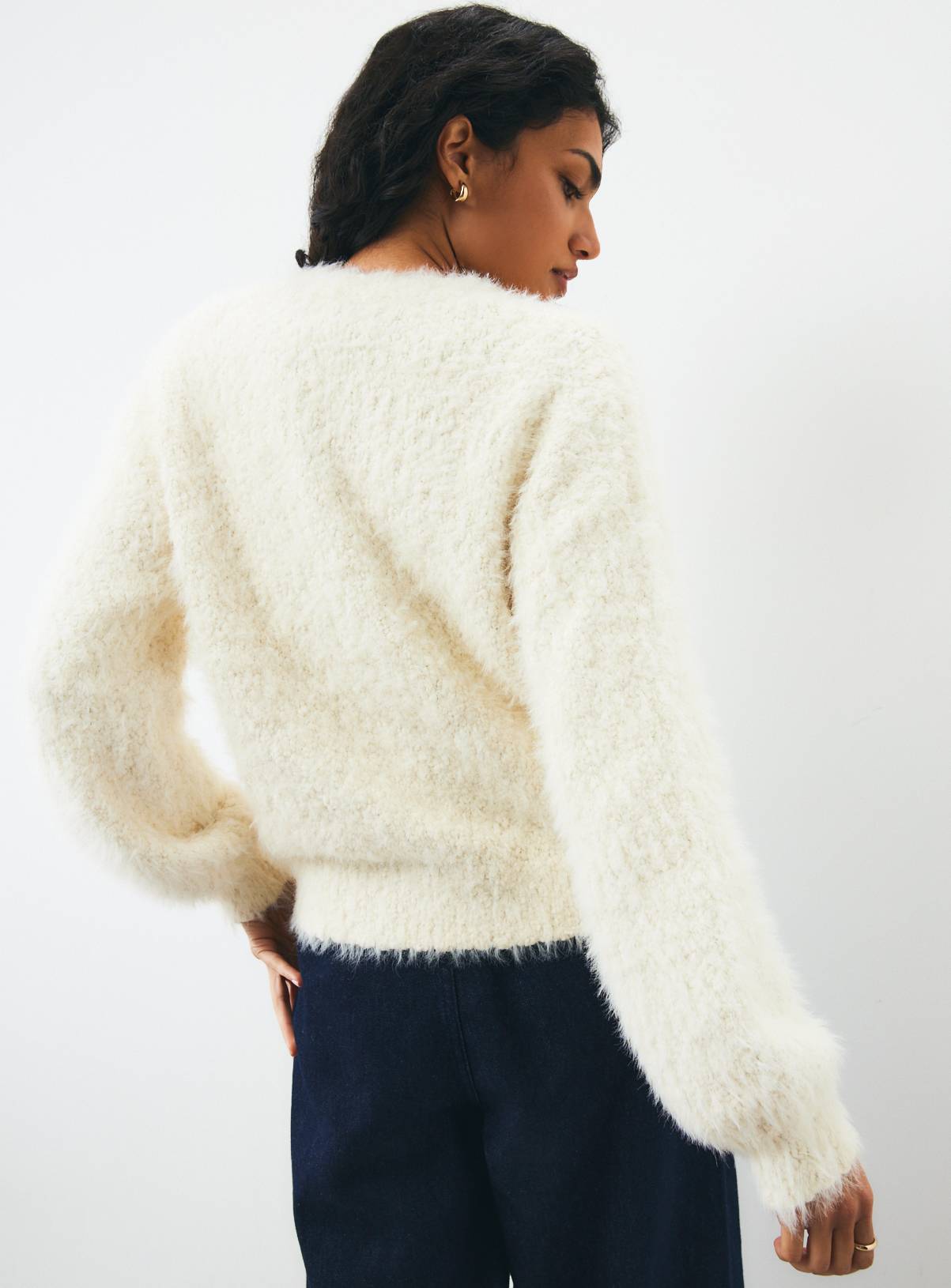 Cream Eyelash Fancy Yarn Cardigan M - Image 4