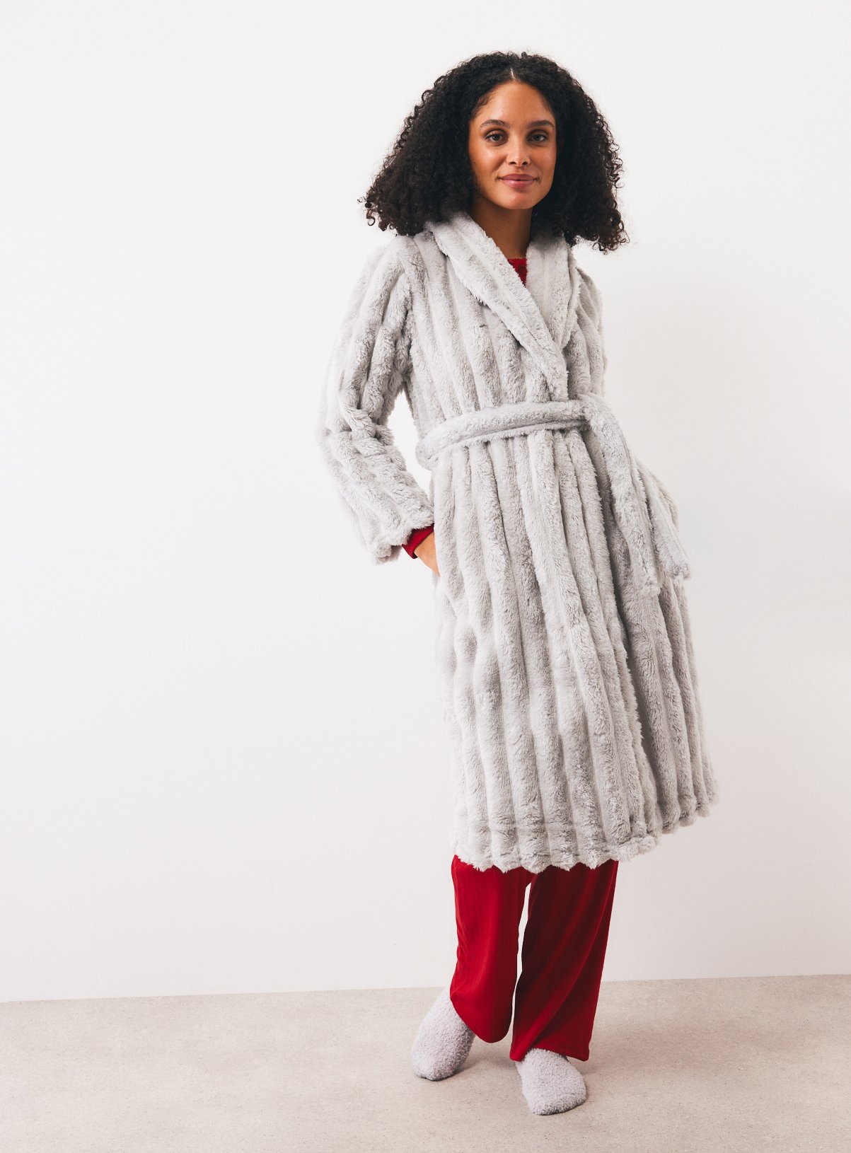 Grey Textured Fluffy Dressing Gown XL - Image 2 thumbnail