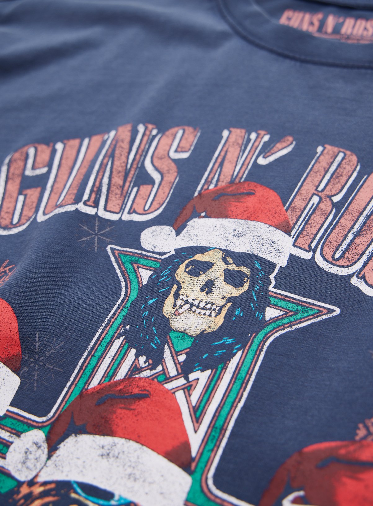 Navy Guns N’ Roses Christmas Graphic T-Shirt XL - Image 3 thumbnail
