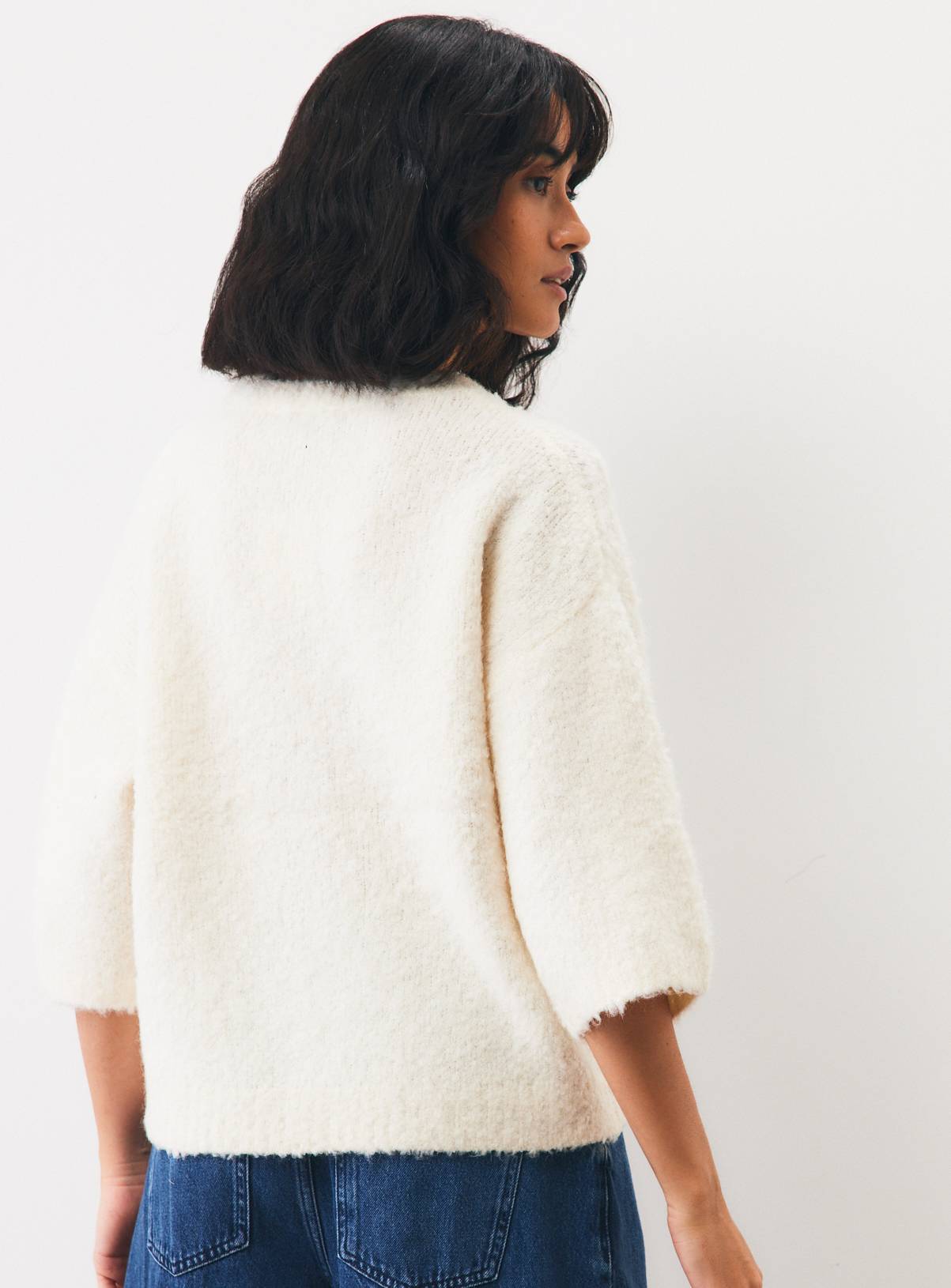 Cream Boxy Fit Crewneck T-Shirt M - Image 4