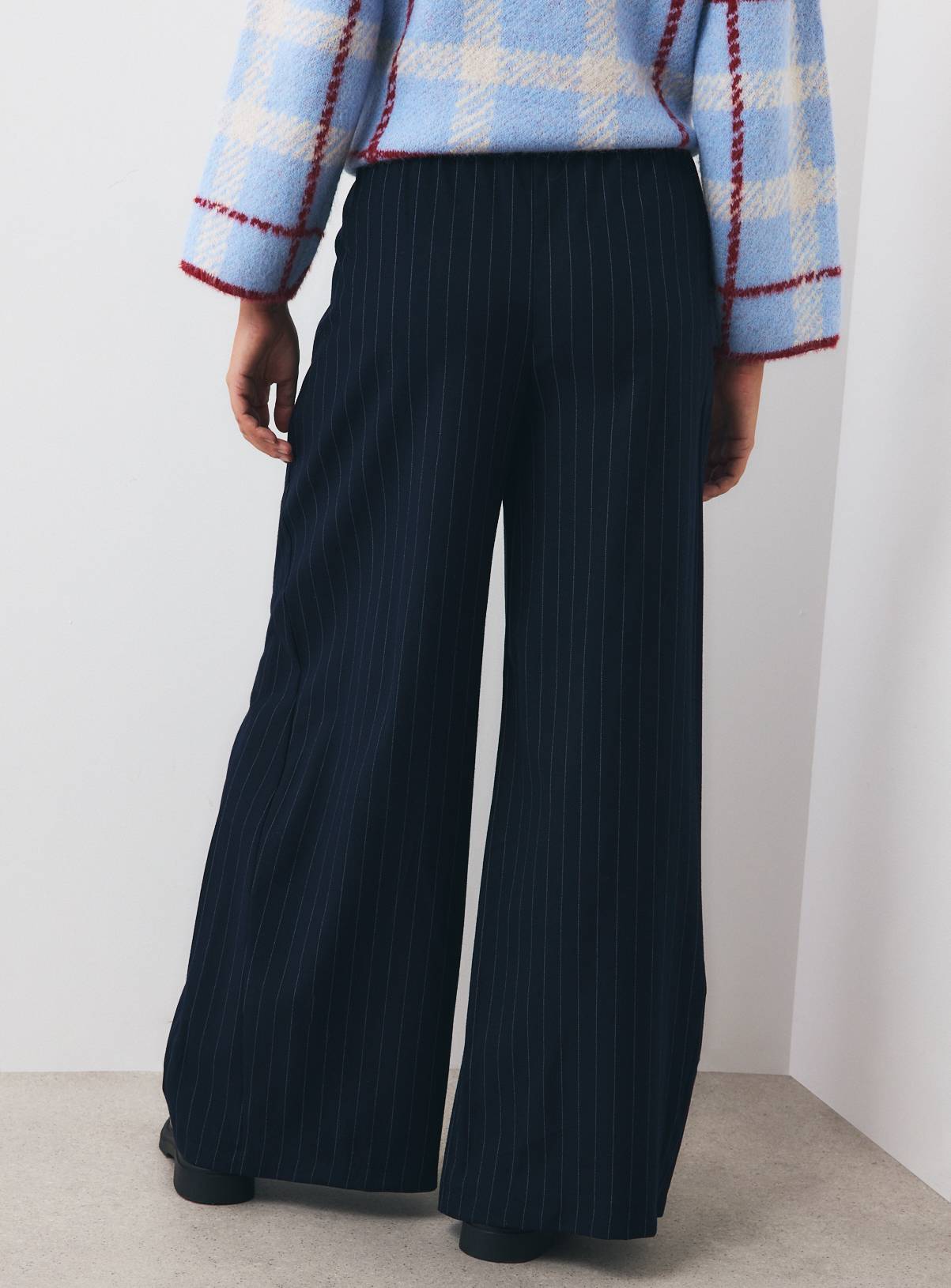 Grey Pinstripe Palazzo Trousers 16S - Image 4