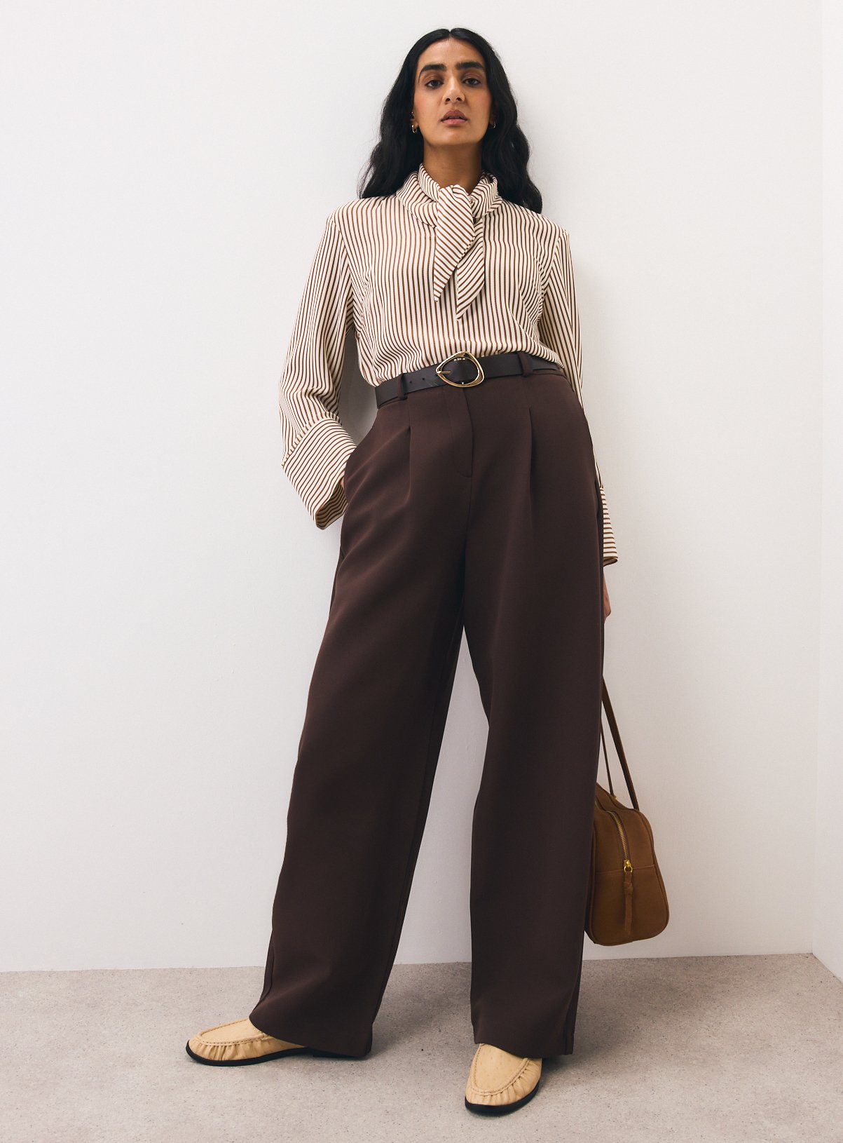 Brown Pleated Front Balloon Leg Trousers 16L - Image 3 thumbnail