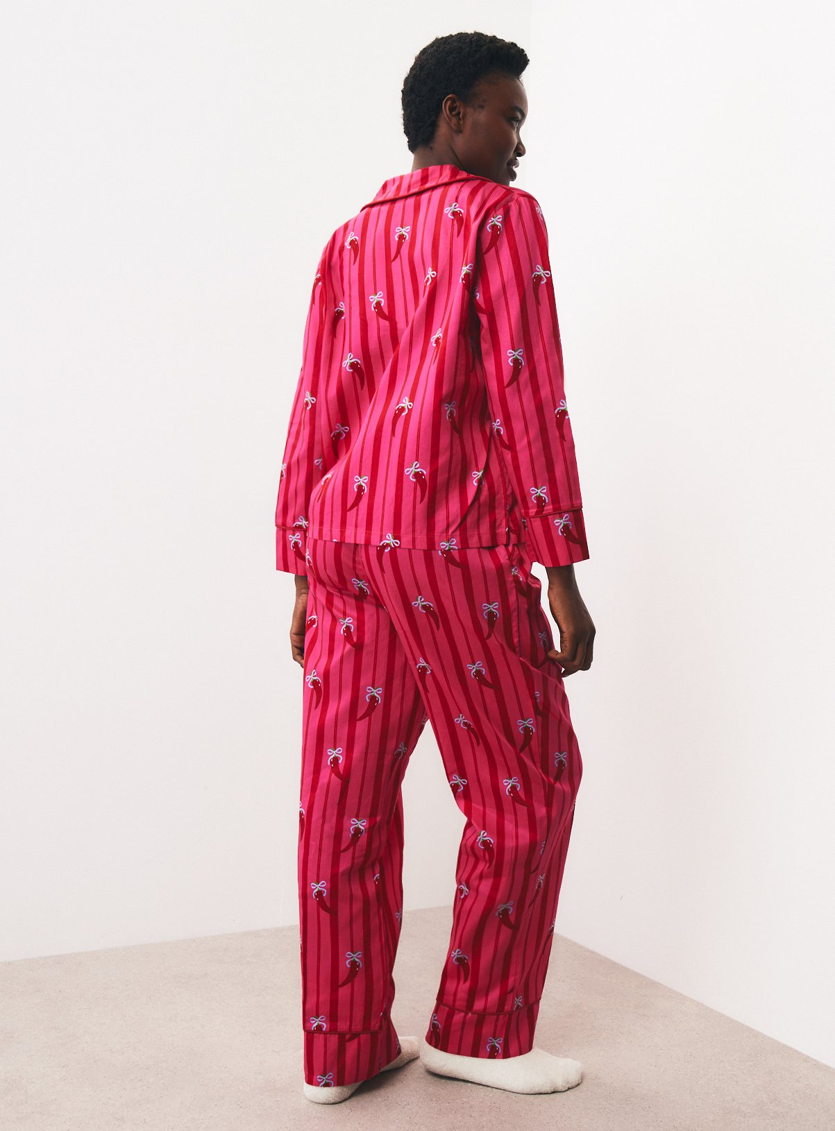 Christmas Chilli Print Traditional Pyjamas XS - Image 4 thumbnail
