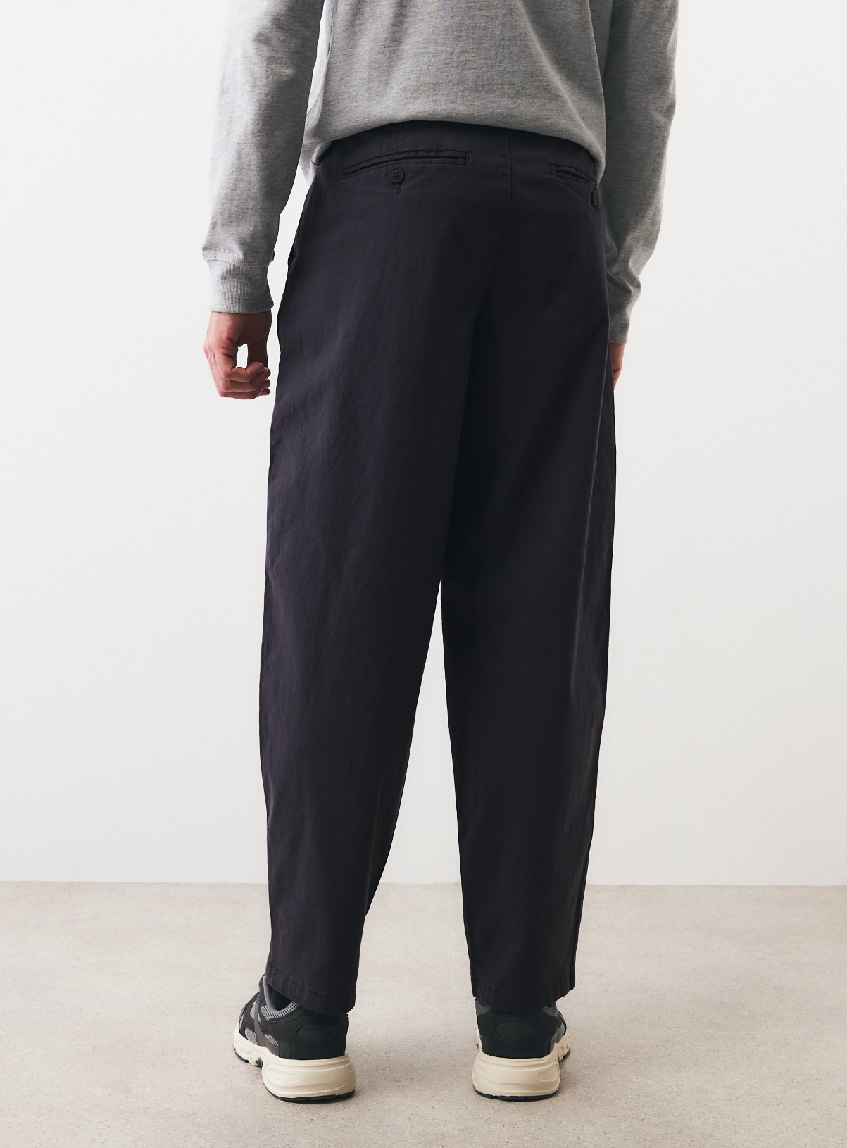 Charcoal Barrel Leg Trousers 38L - Image 5 thumbnail