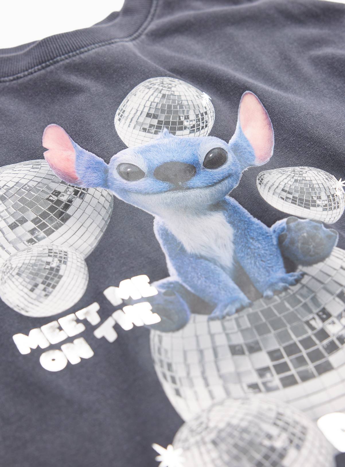 Disney Stitch Photographic T-Shirt 5 years - Image 2