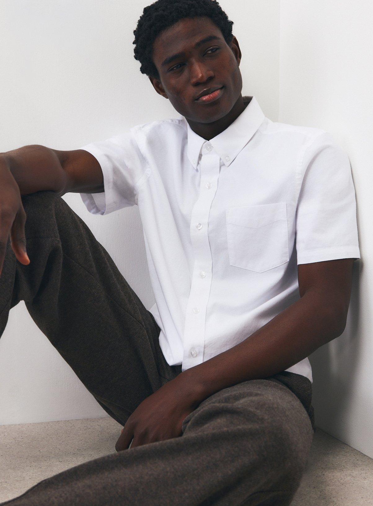 White Plain Short Sleeve Oxford Shirt XXXL - Image 1 thumbnail