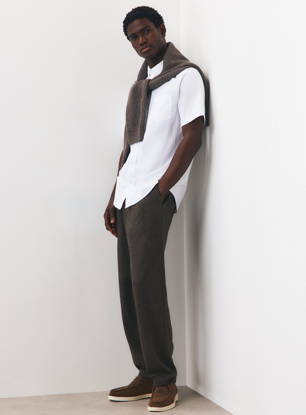 White Plain Short Sleeve Oxford Shirt XXXL - Image 2 thumbnail