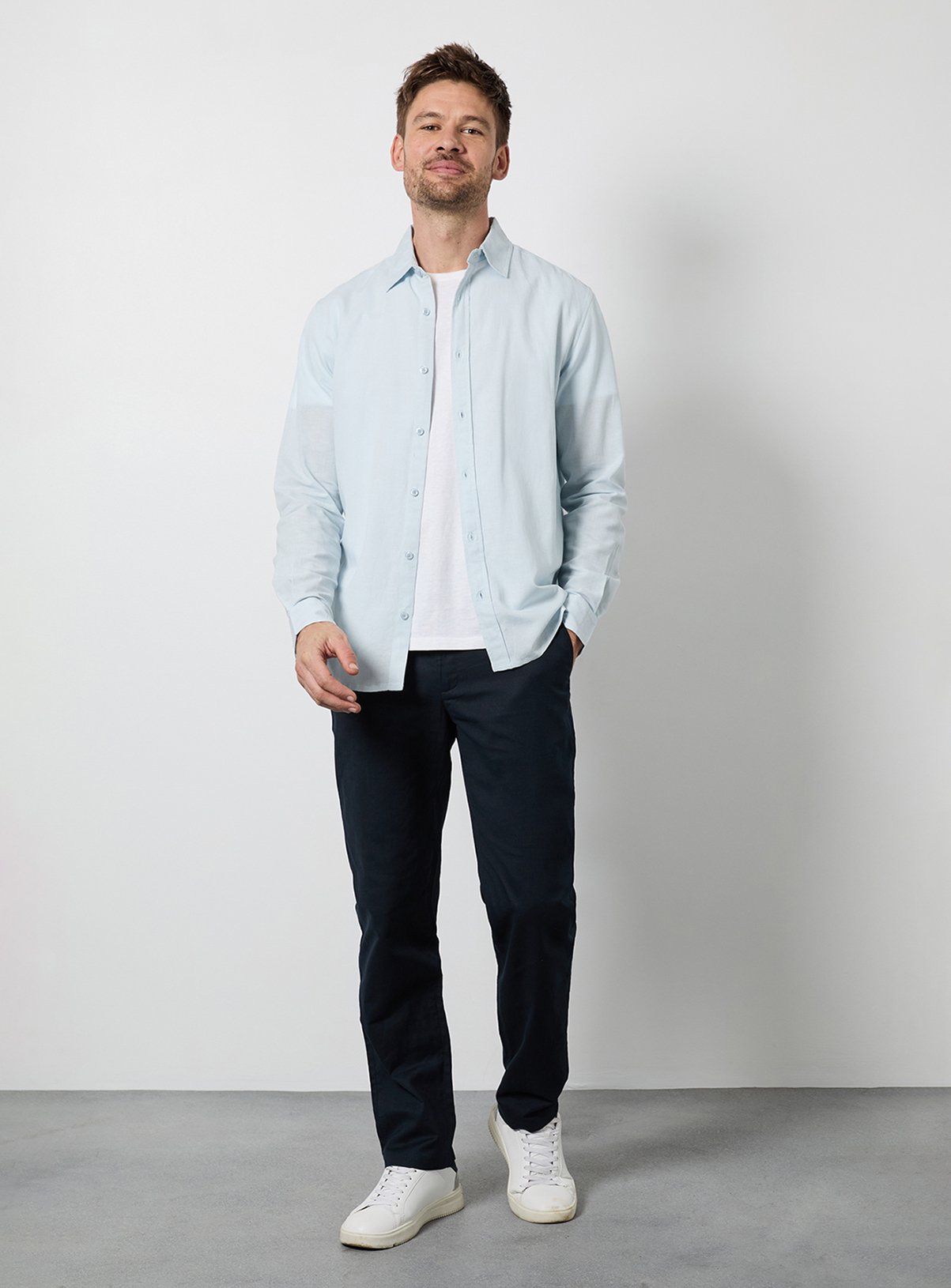 BURTON Navy Cotton Linen Slim Fit Trousers 36S - Image 2 thumbnail