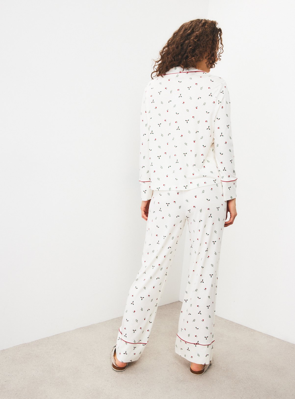 Christmas Ditsy Holly Modal Pyjamas XS - Image 3 thumbnail