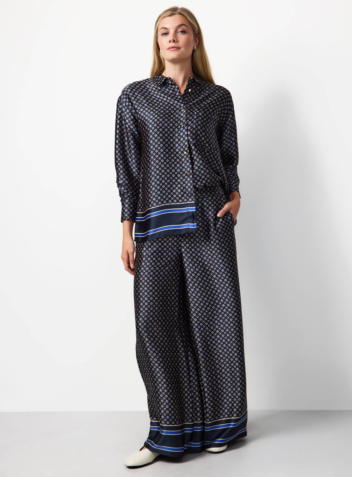Geo Print Satin Co-ord Shirt 16 - Image 2
