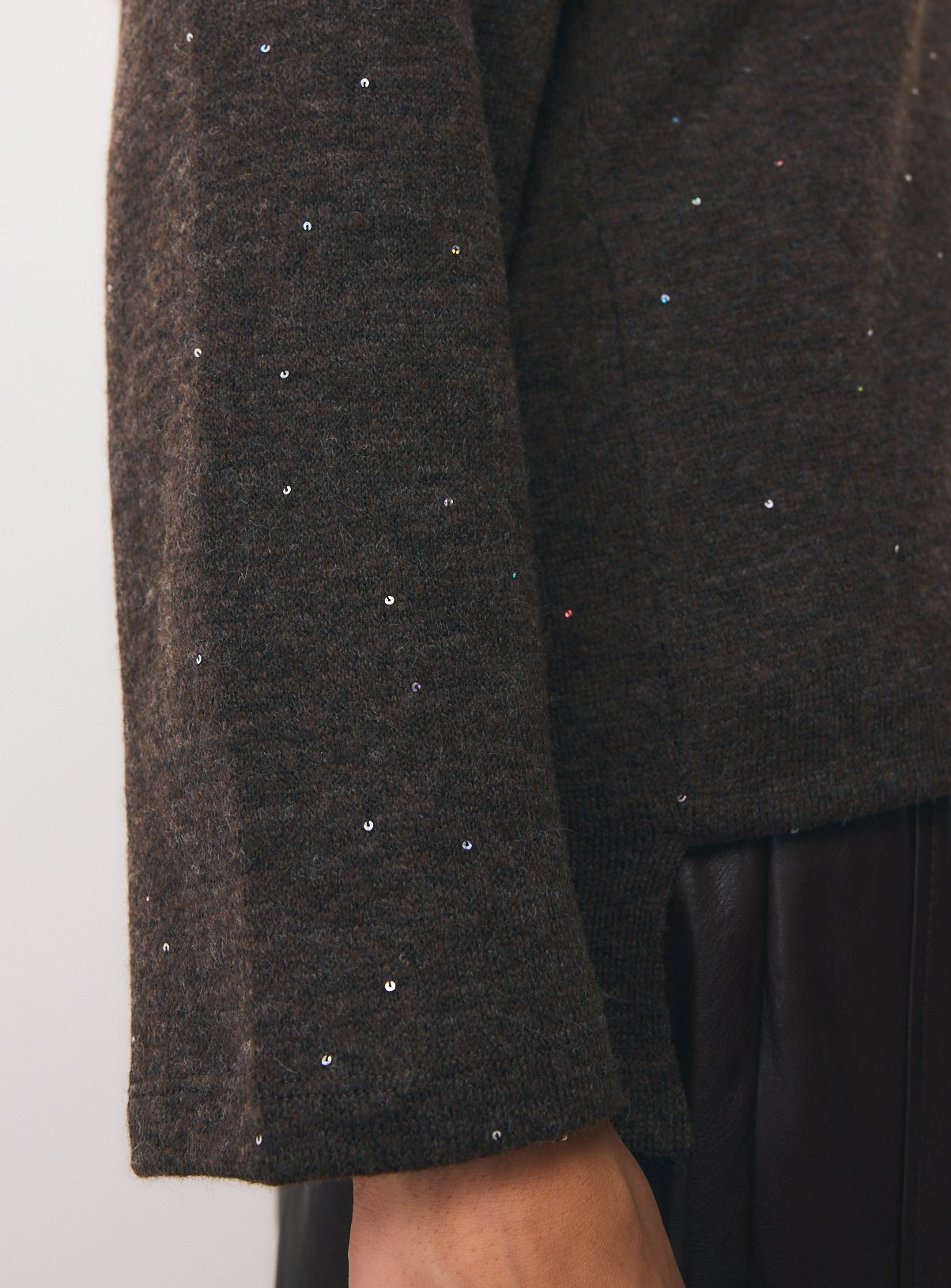 Brown V-Neck Sequin Tunic XXL - Image 3 thumbnail
