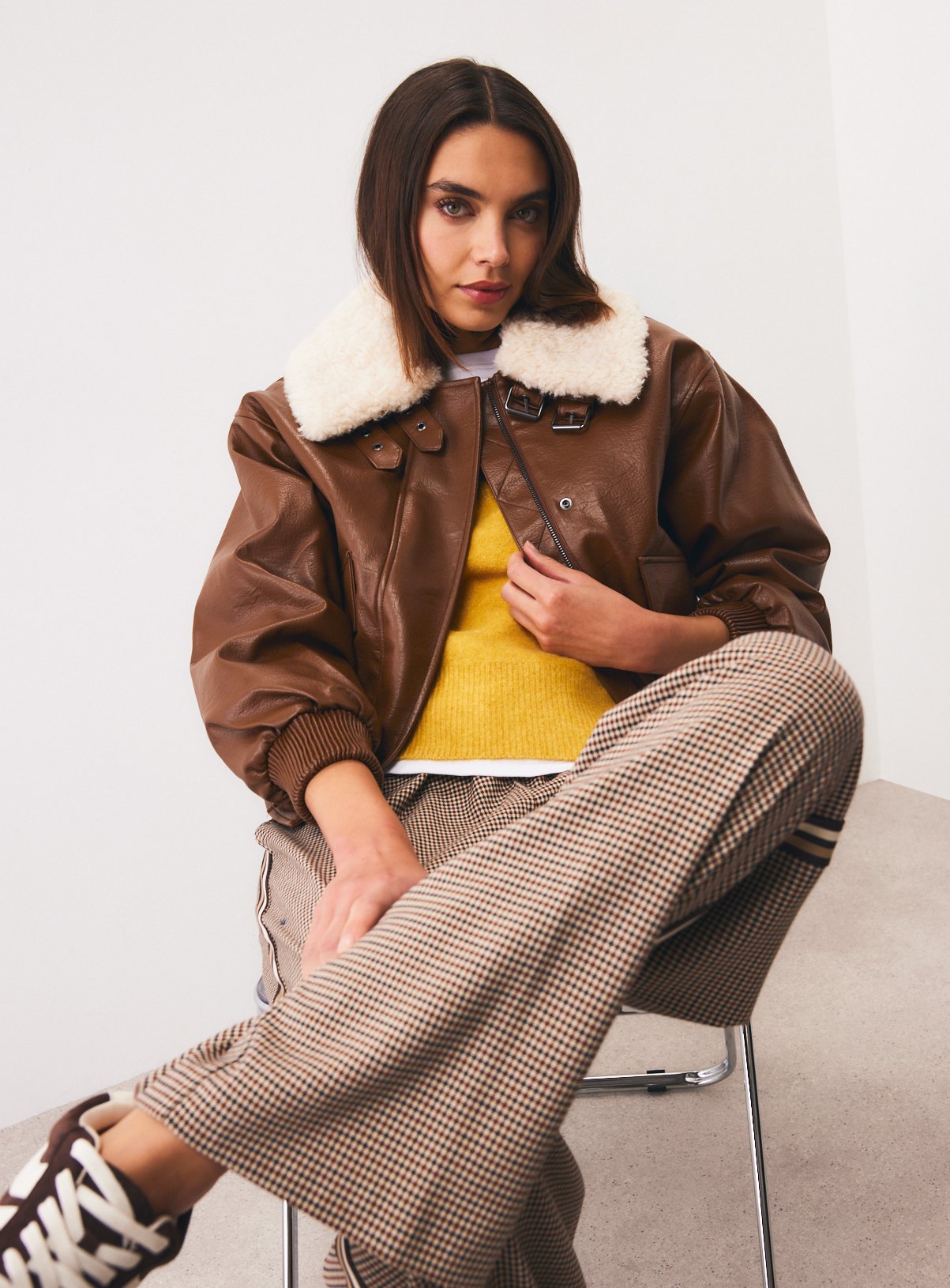 Brown Aviator Jacket L - Image 3 thumbnail