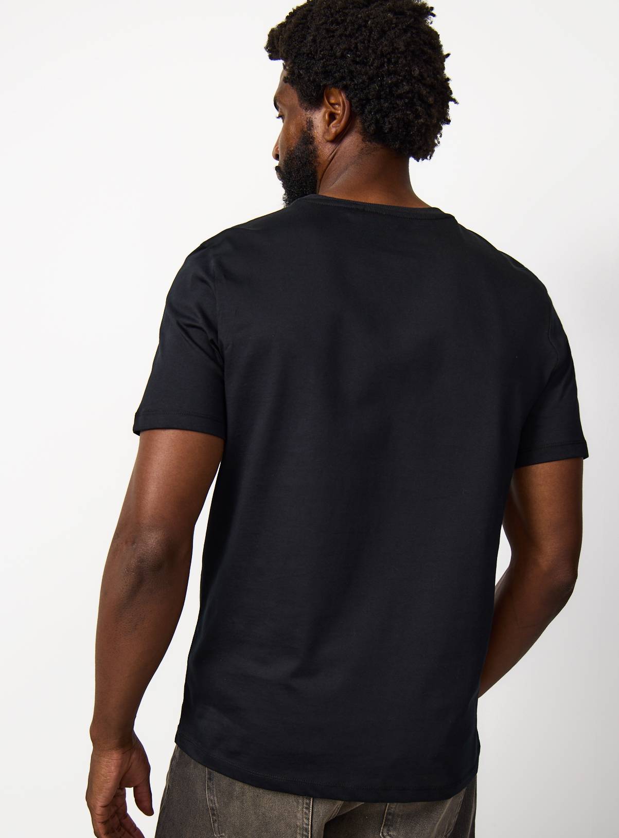 Black Embroidered Mount Fuji Regular Fit T-Shirt M - Image 5