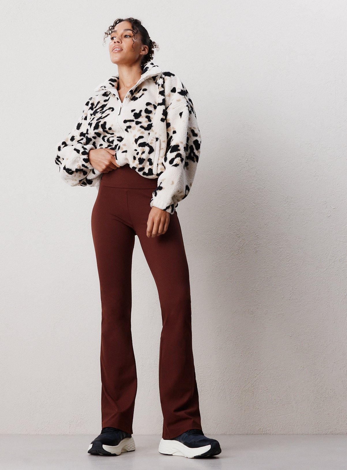 Reaktiv Roll Over Flared Leggings S - Image 2 thumbnail