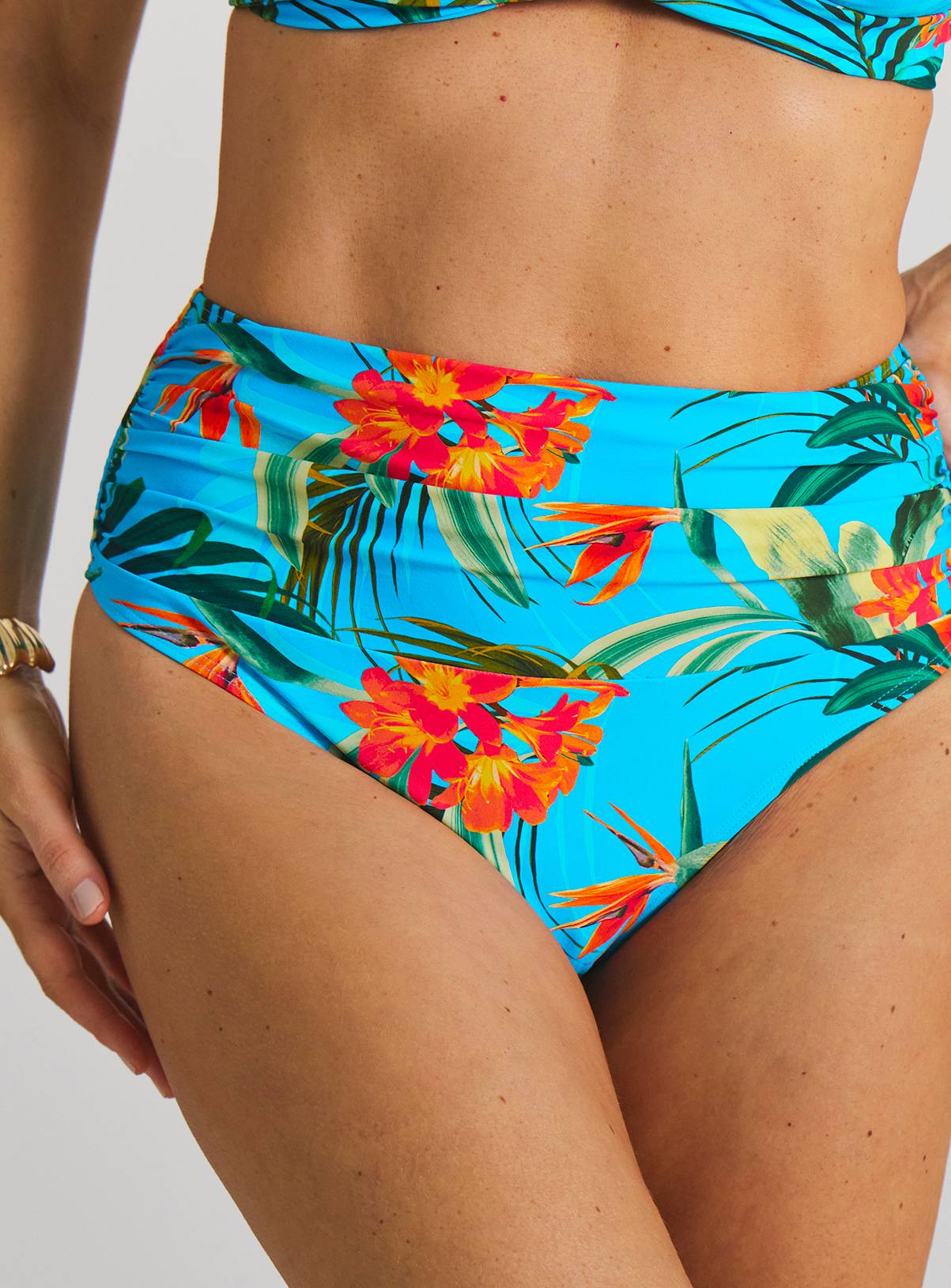 SIMPLY BE Lose Up To An Inch Ruched High Waist Tummy Control Bikini Brief 28 - Image 3