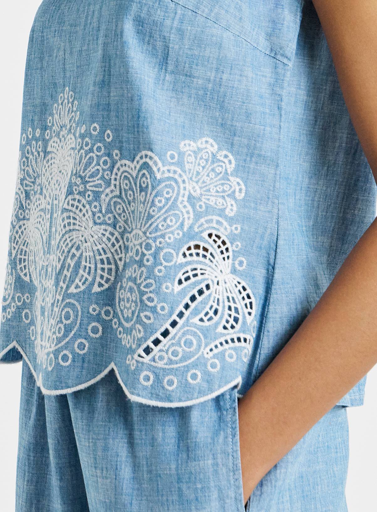 SIMPLY BE Light Wash Chambray Palm Broderie Top 24 - Image 4
