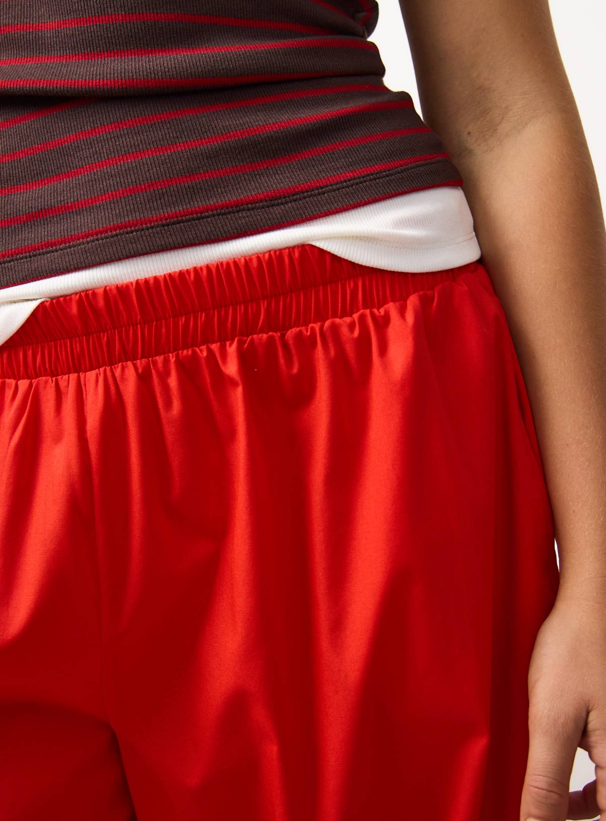 Red Poplin Balloon Leg Trousers 16 - Image 3