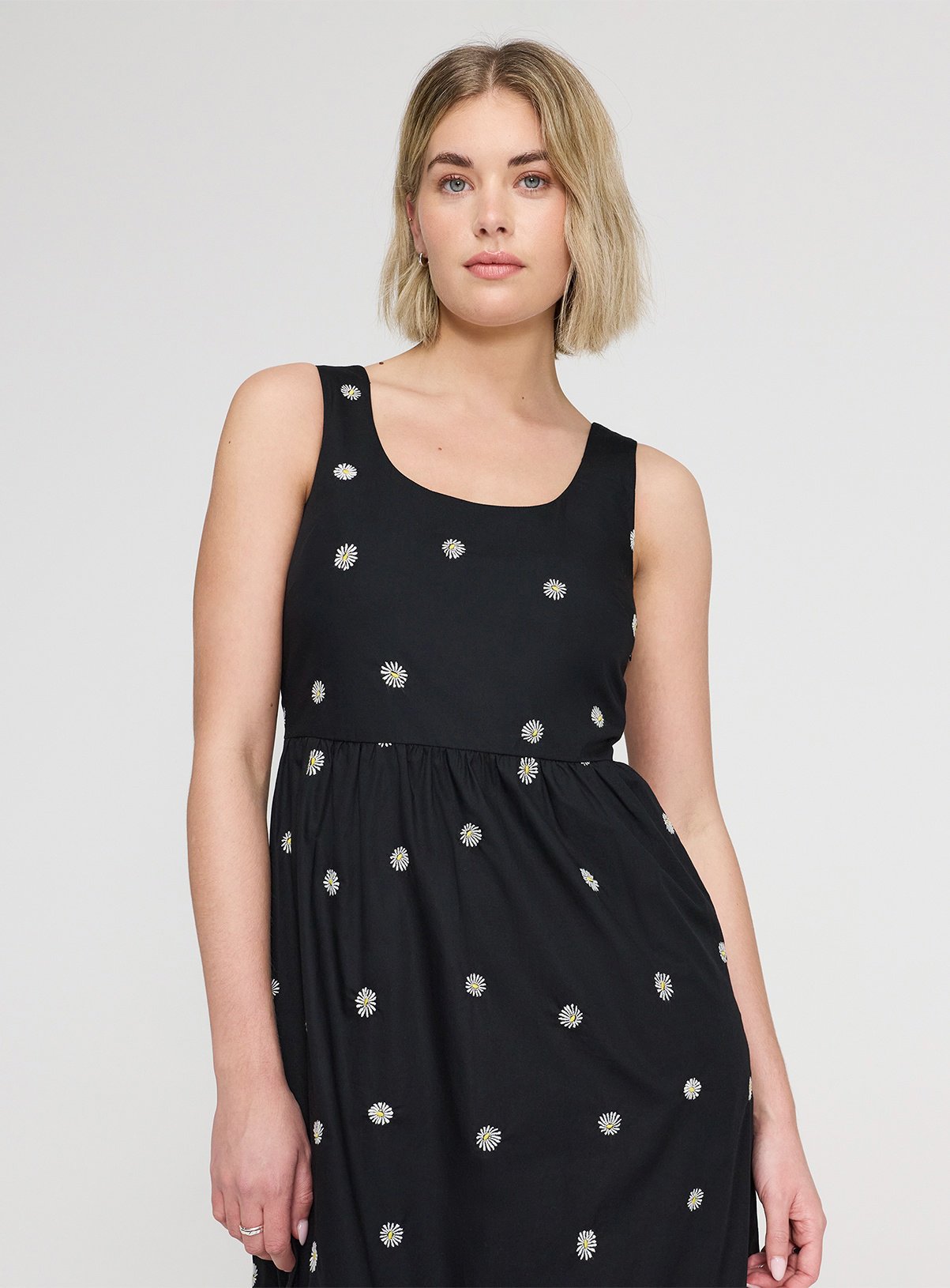 FINERY Cara Floral Embroidered Dress Black 14 - Image 4 thumbnail