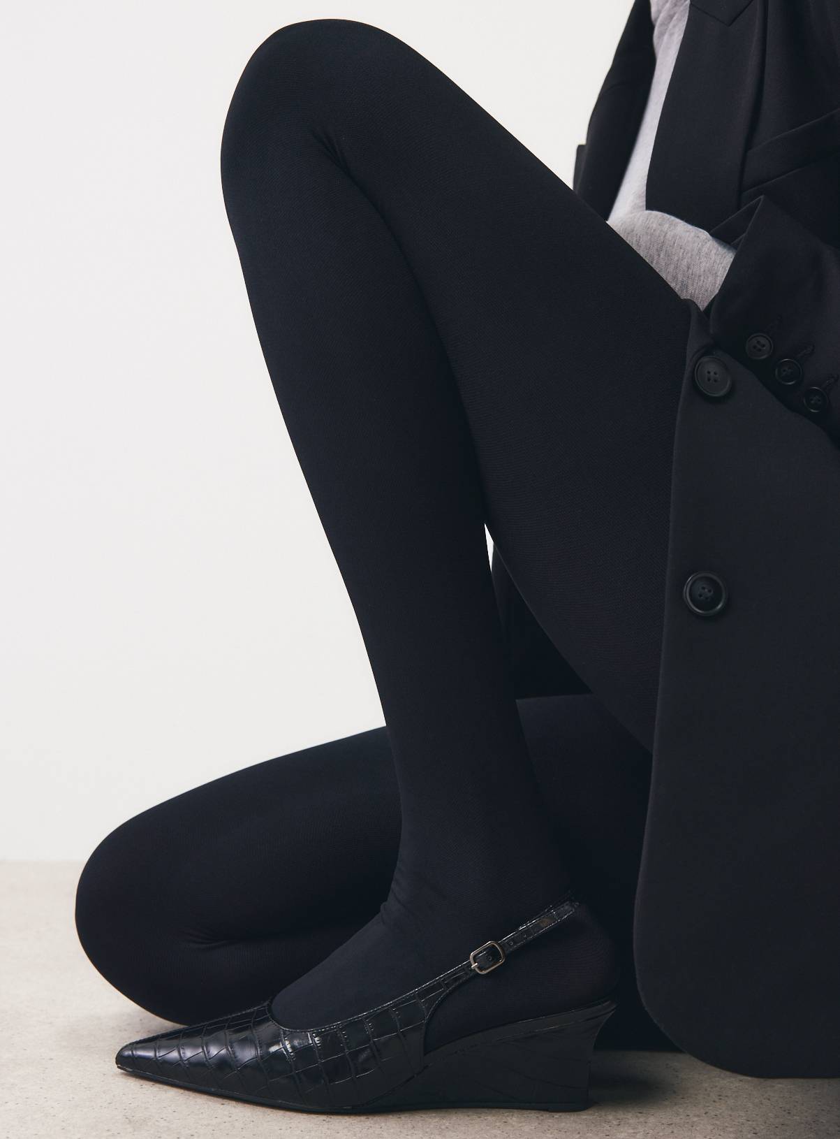 Black 200 Denier Opaque Tights S - Image 1