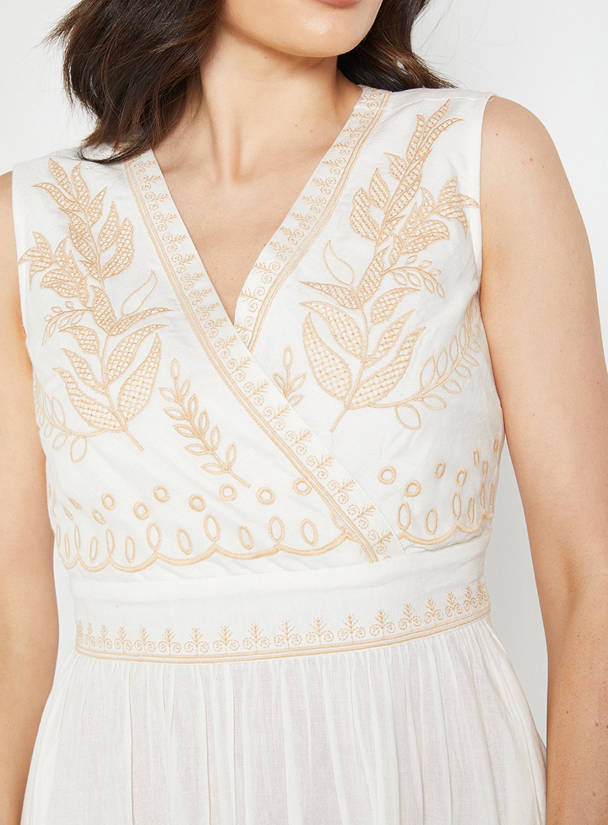WALLIS Linen Mix Embroidered Midi Dress 22 - Image 5 thumbnail