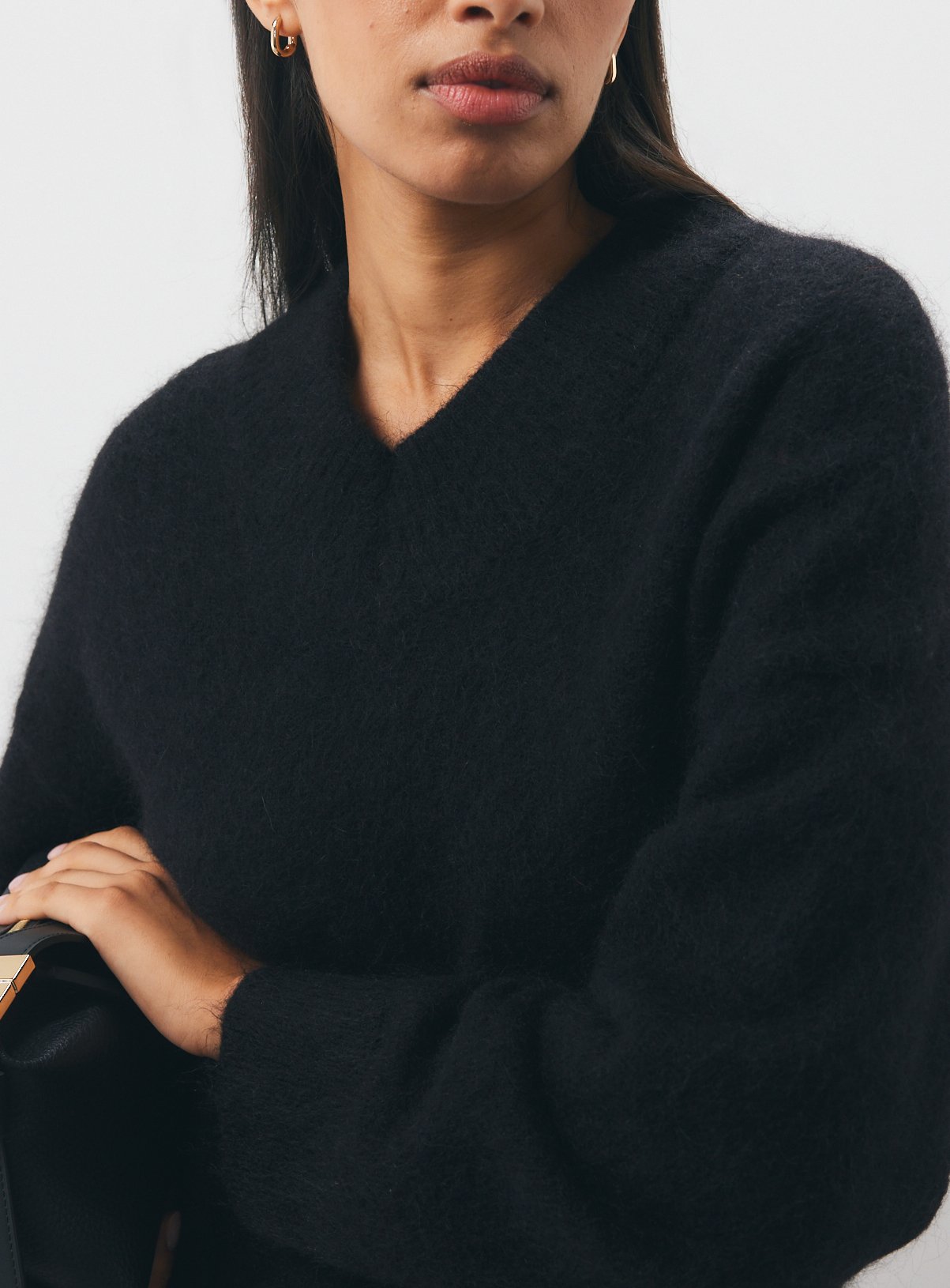 Black Mohair-Blend V-Neck Jumper XL - Image 2 thumbnail