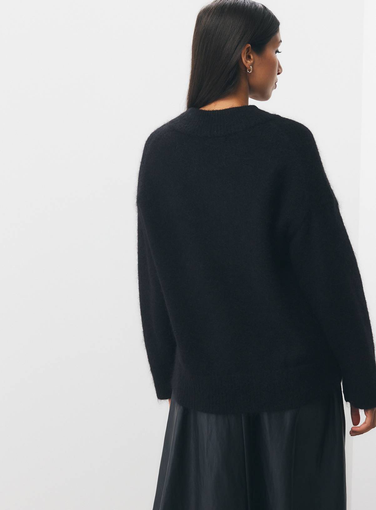 Black Mohair-Blend V-Neck Jumper XL - Image 4