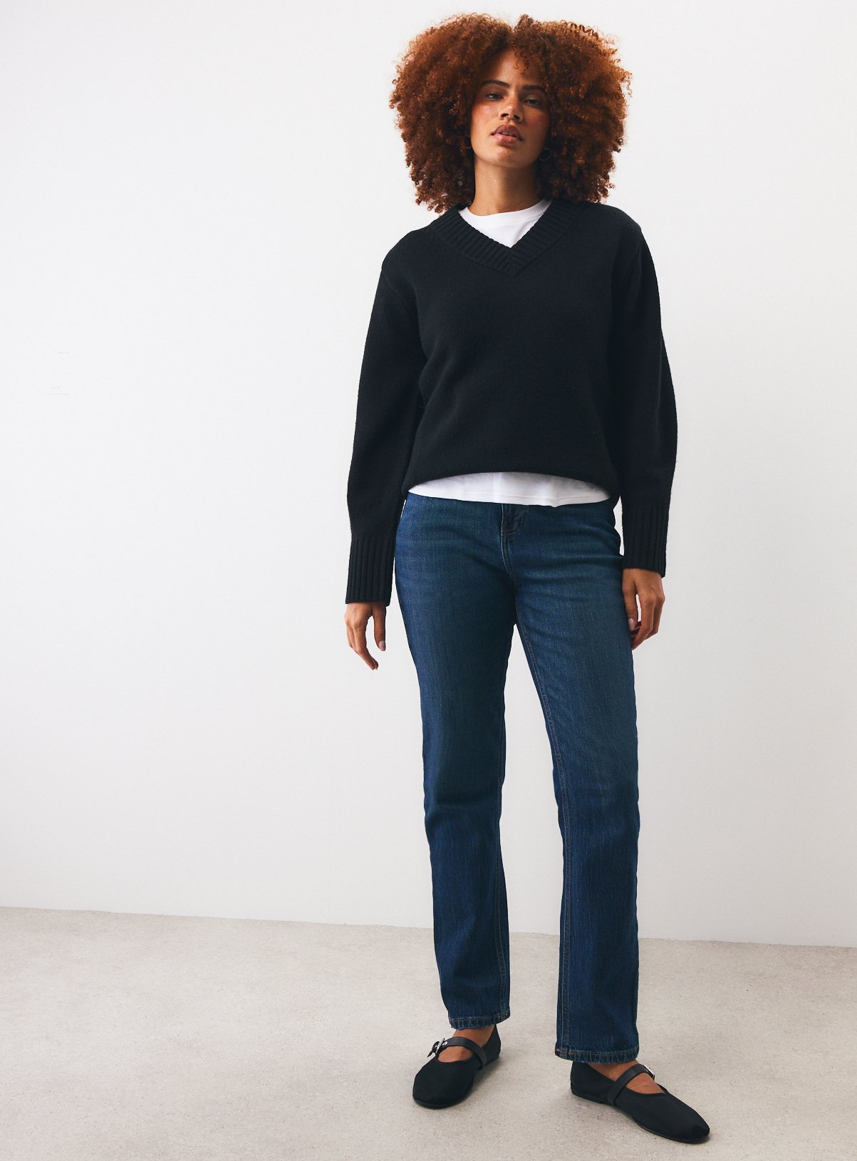 Black Pure Lambswool V-Neck Jumper XL - Image 2 thumbnail