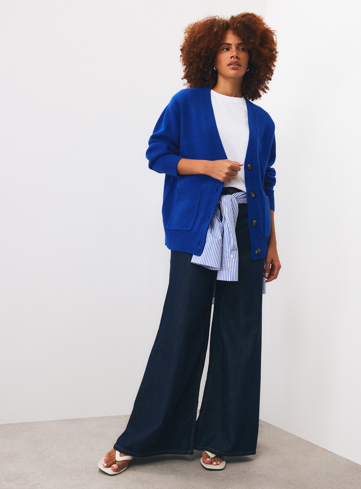 Blue Pure Lambswool V-Neck Cardigan XL - Image 2 thumbnail