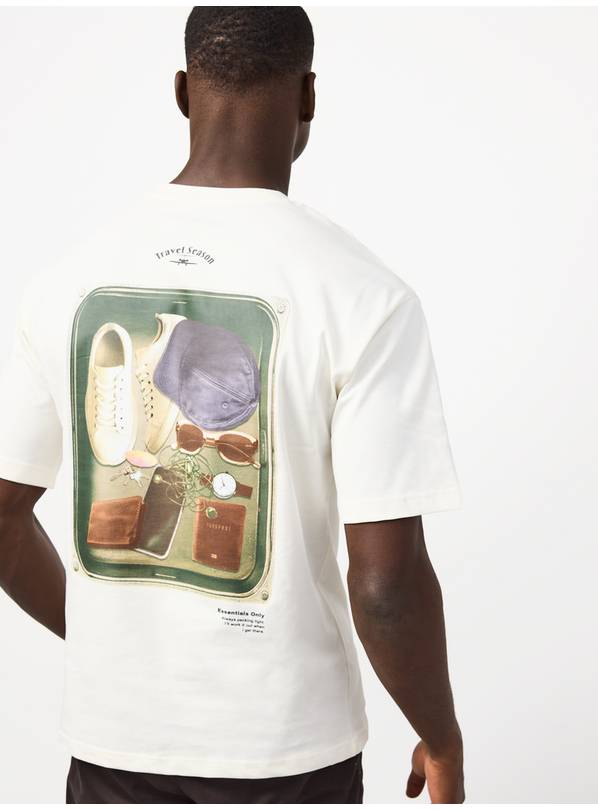 Travel Season Graphic T-Shirt XL
