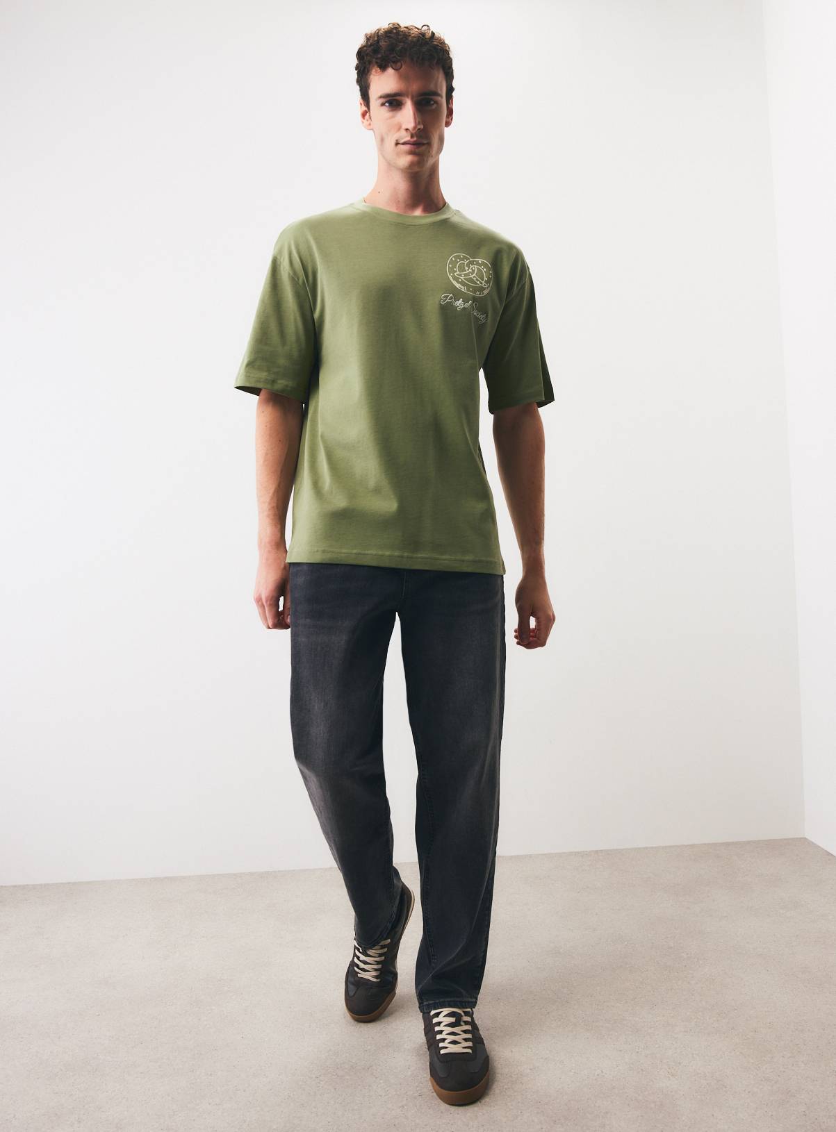Olive Green Pretzel Society Relaxed Fit T-Shirt XXL - Image 6