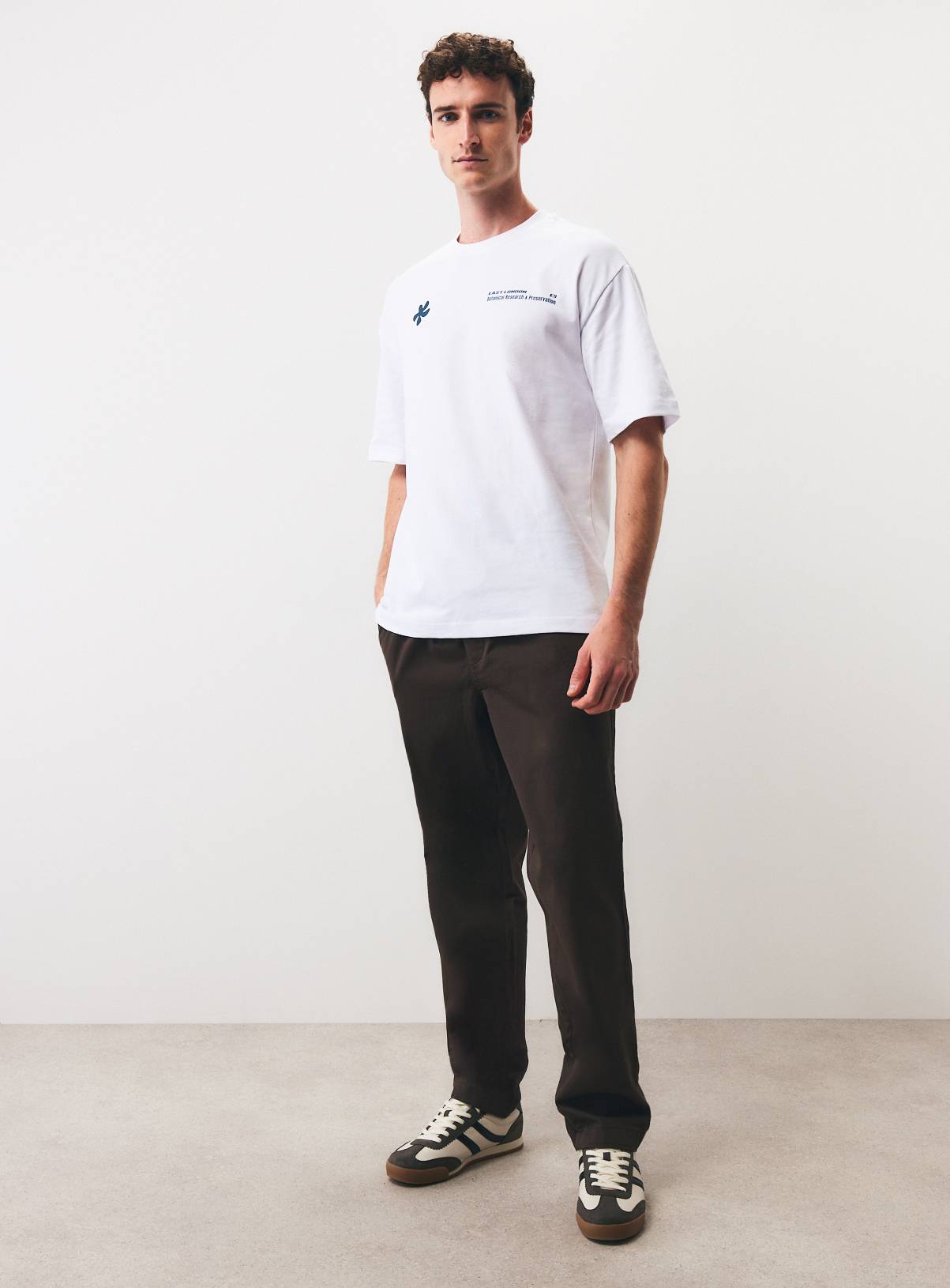 White Botanical Print Relaxed Fit T-Shirt L - Image 6