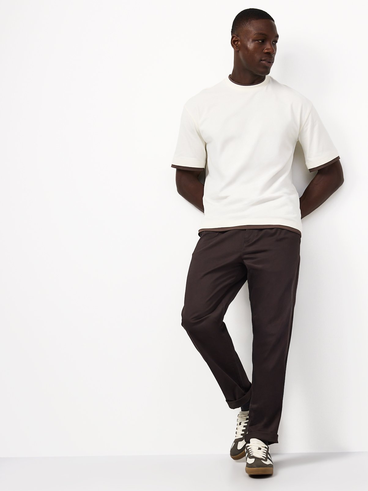 White Relaxed Mock Neck T-Shirt XXL - Image 2 thumbnail