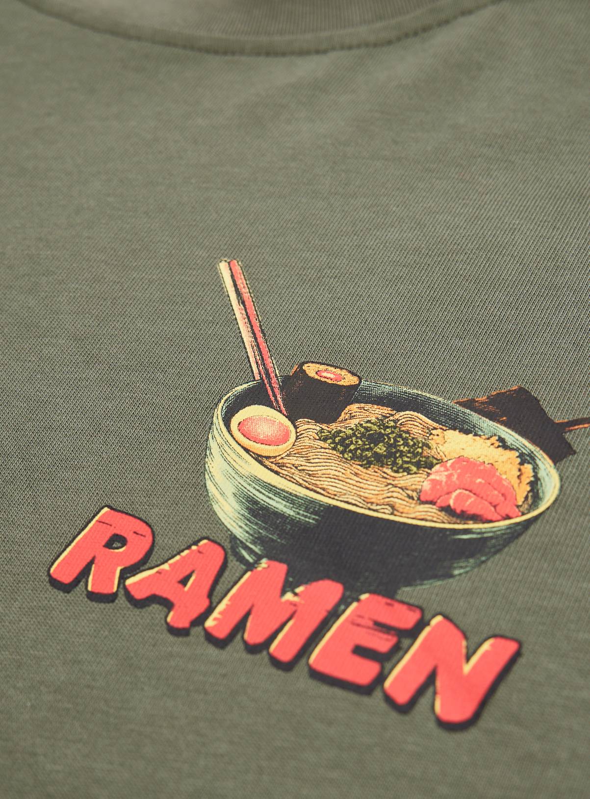 Dark Green Ramen Bowl Graphic T-Shirt XXL - Image 5