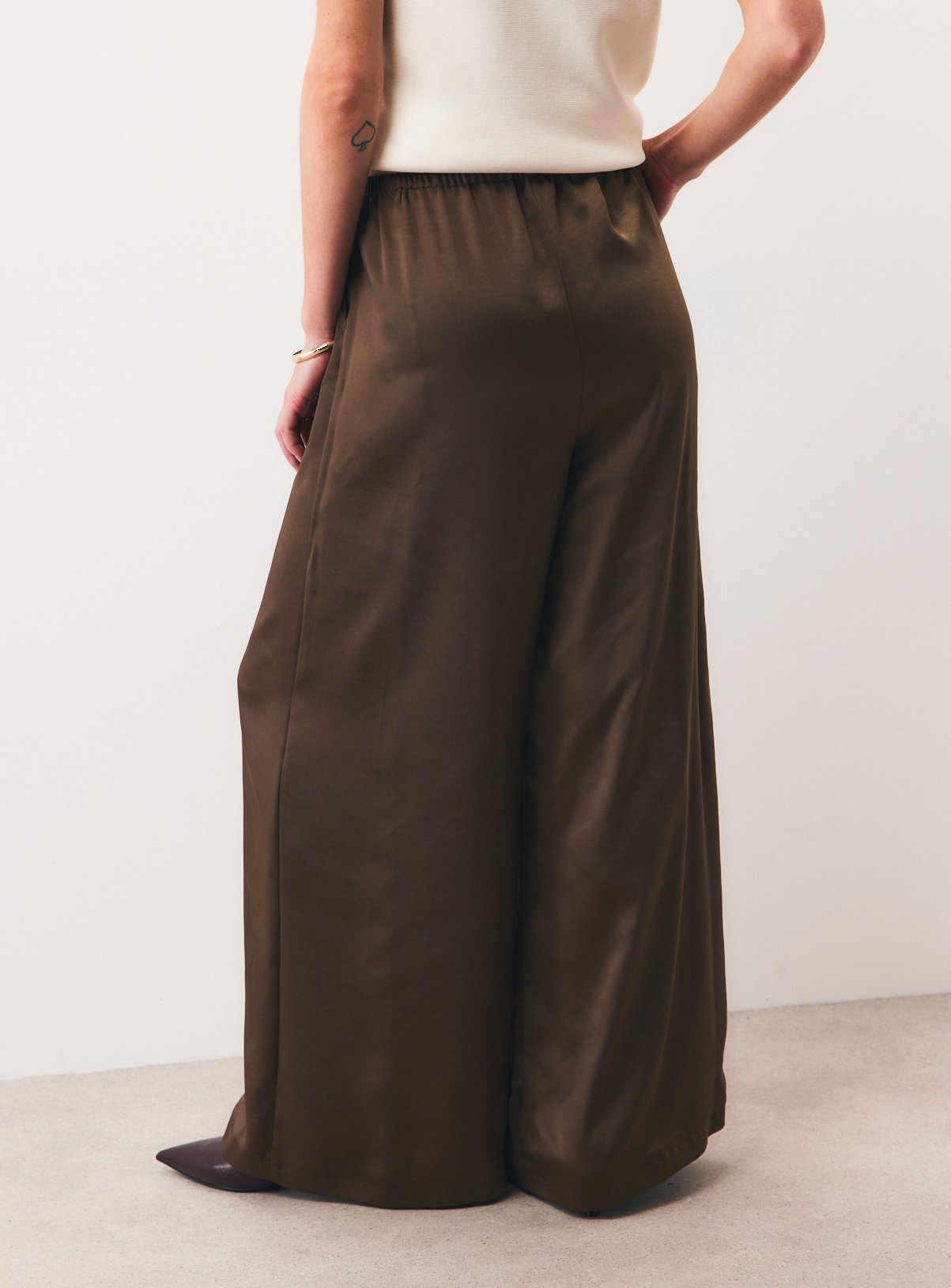Khaki Satin Wide Leg Trousers 16 - Image 4 thumbnail
