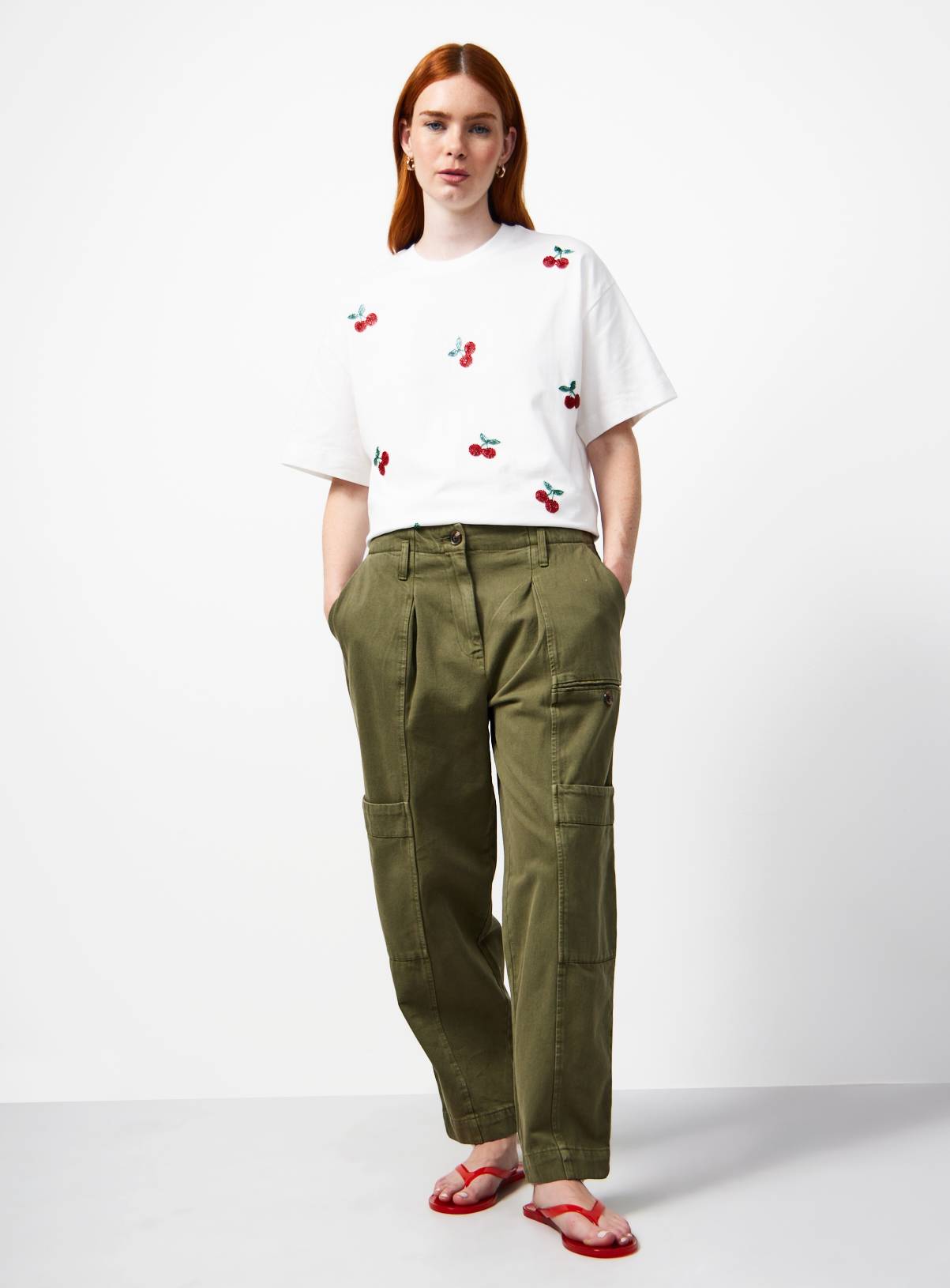 White Cherry Embellished Boxy Fit T-Shirt S - Image 2