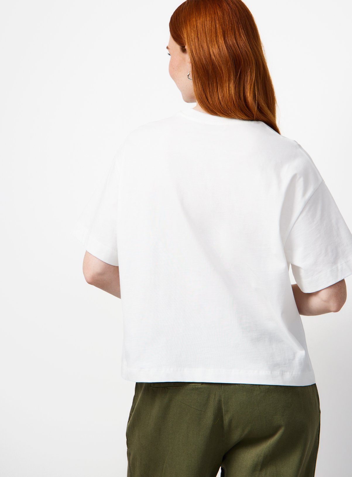 White Cherry Embellished Boxy Fit T-Shirt S - Image 4 thumbnail