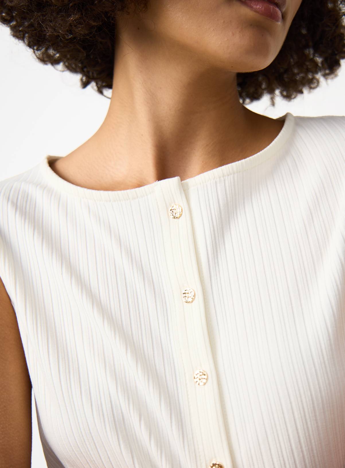 Cream Ribbed Gold Button Vest 22 - Image 3