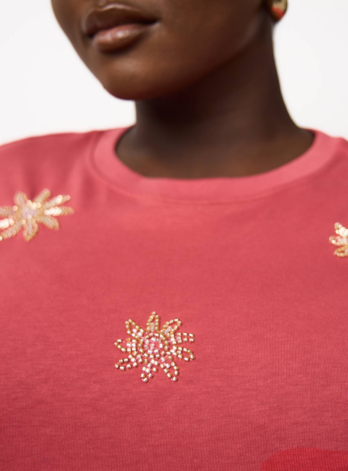 Red Sun Embellished Regular Fit Short Sleeve T-Shirt 16 - Image 3